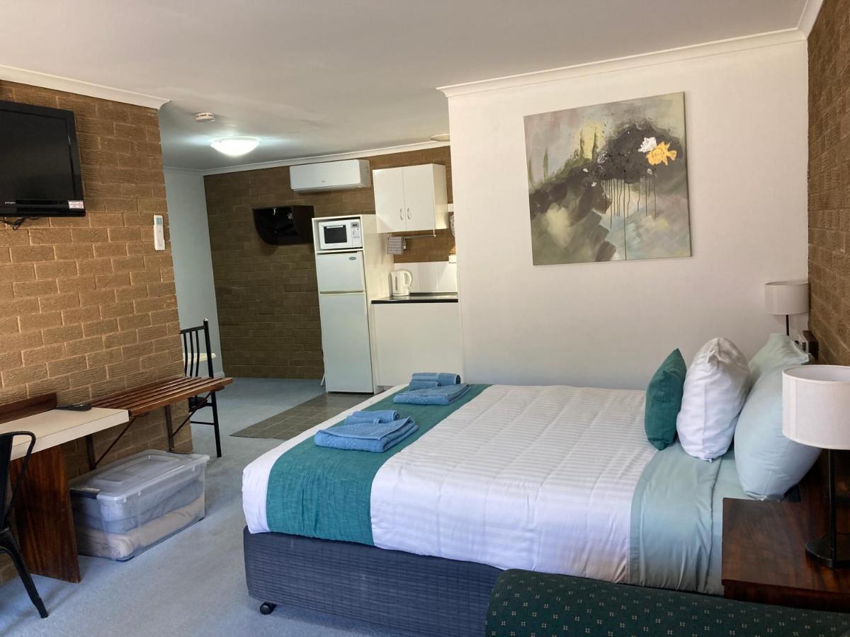 Camellia Motel Нарандера Екстериор снимка