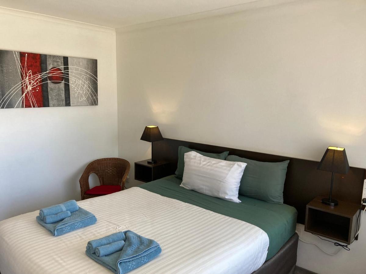 Camellia Motel Нарандера Екстериор снимка