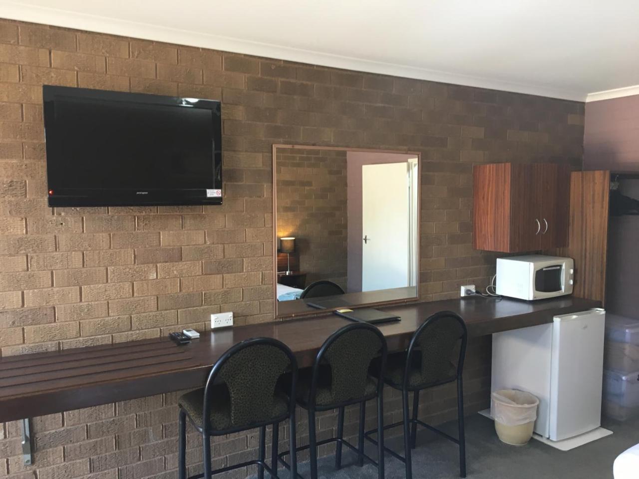 Camellia Motel Нарандера Екстериор снимка