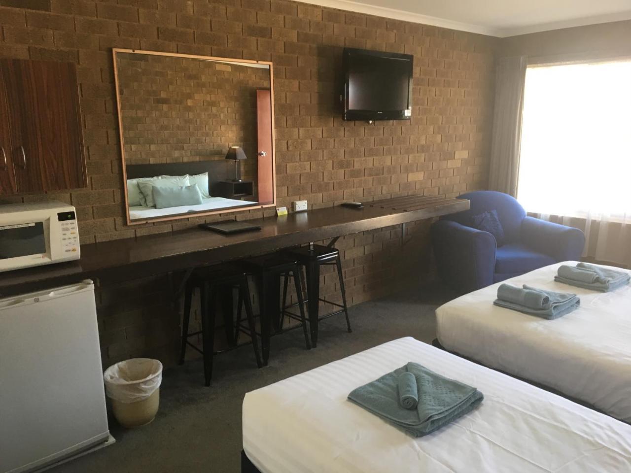 Camellia Motel Нарандера Екстериор снимка